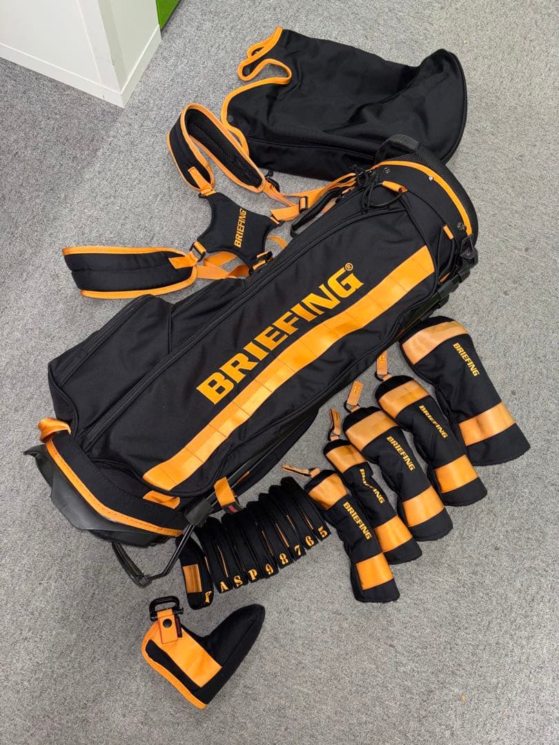 （希少品）ブリーフィング、クルーズコレクション、キャディバッグ含む8点フルセット