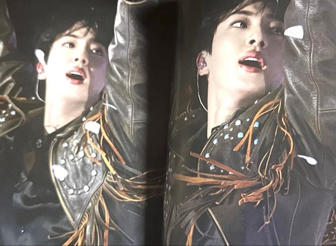 BTS JIN ジン　マスタニム　タルソクコンフォトブックA・ B ２冊セット