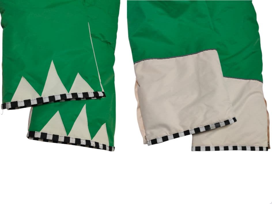 子供用 キッズ スノースーツ ウィンターウェア スキー 怪獣つなぎオーバーオール