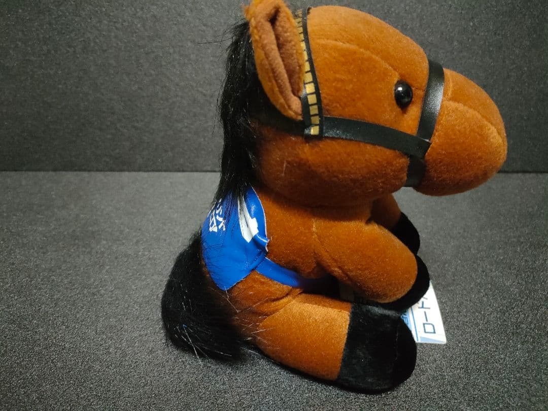 ロードカナロア　アイドルホース　競馬　ぬいぐるみ