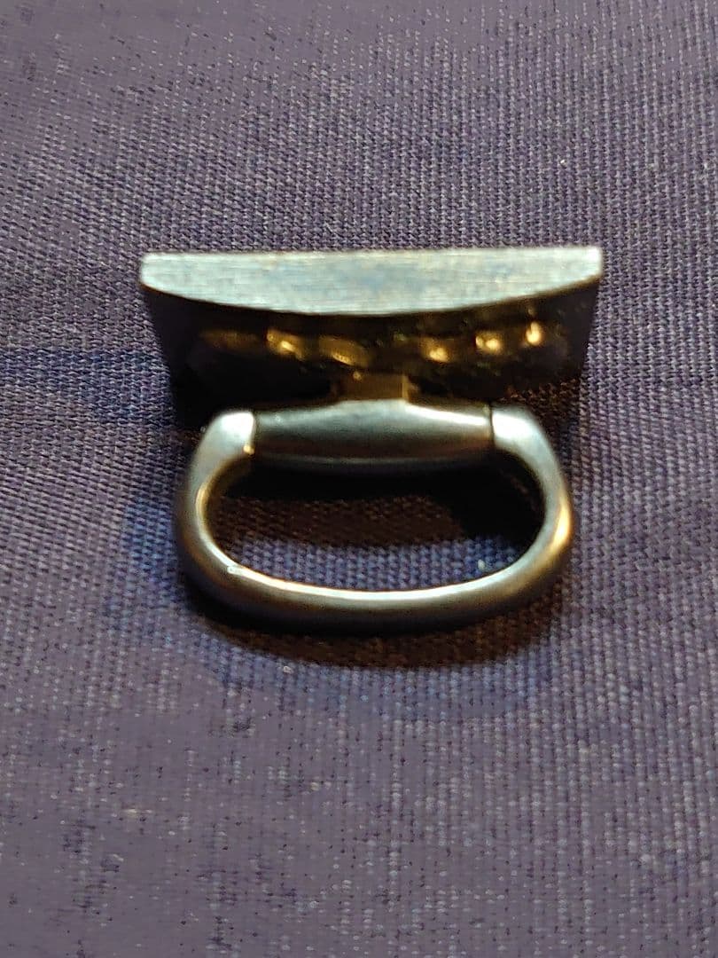 小柄小刀の拵え用に仏具金具師制作、栗形