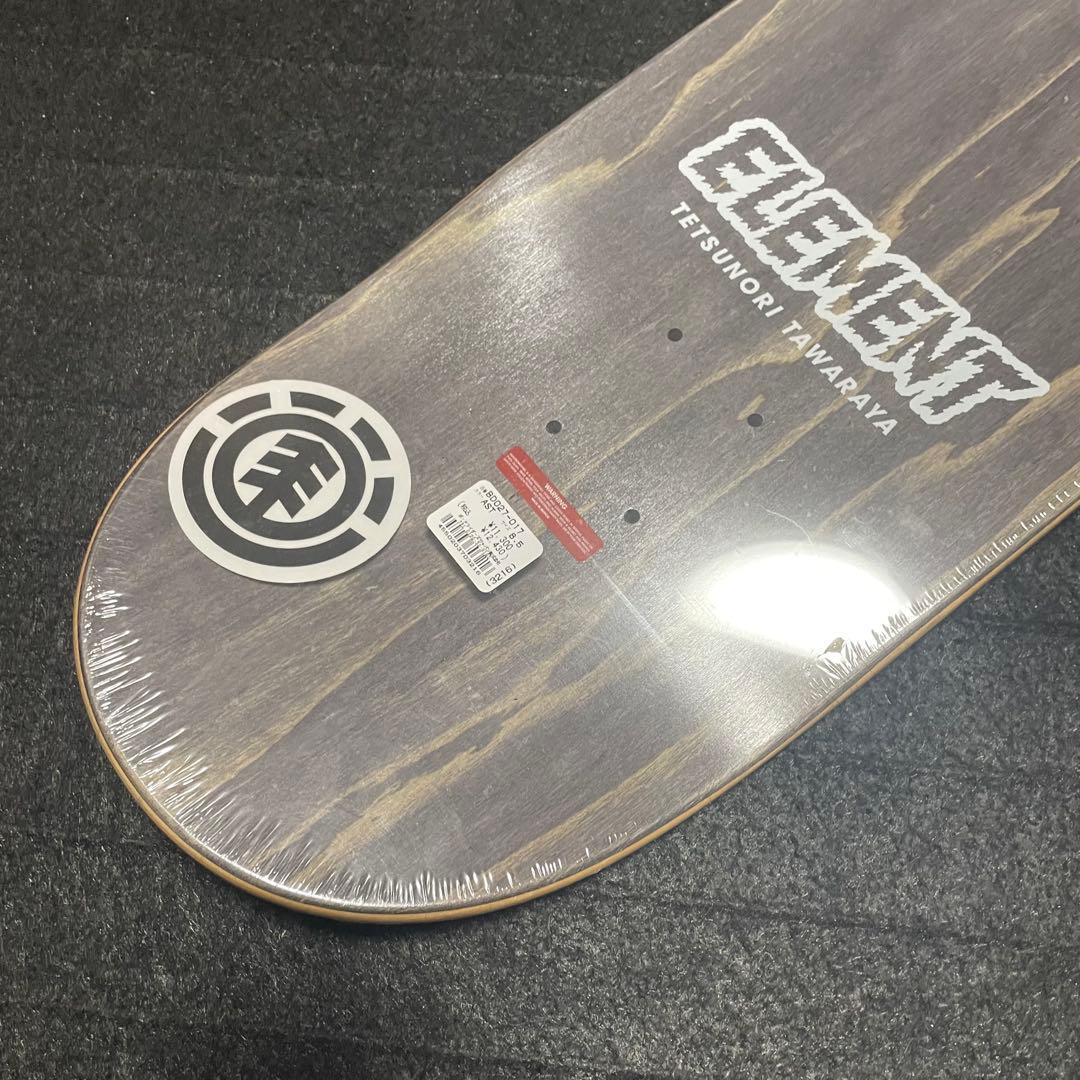 スケボーデッキ　スケートボードデッキ　エレメント　新品　未使用　8.5