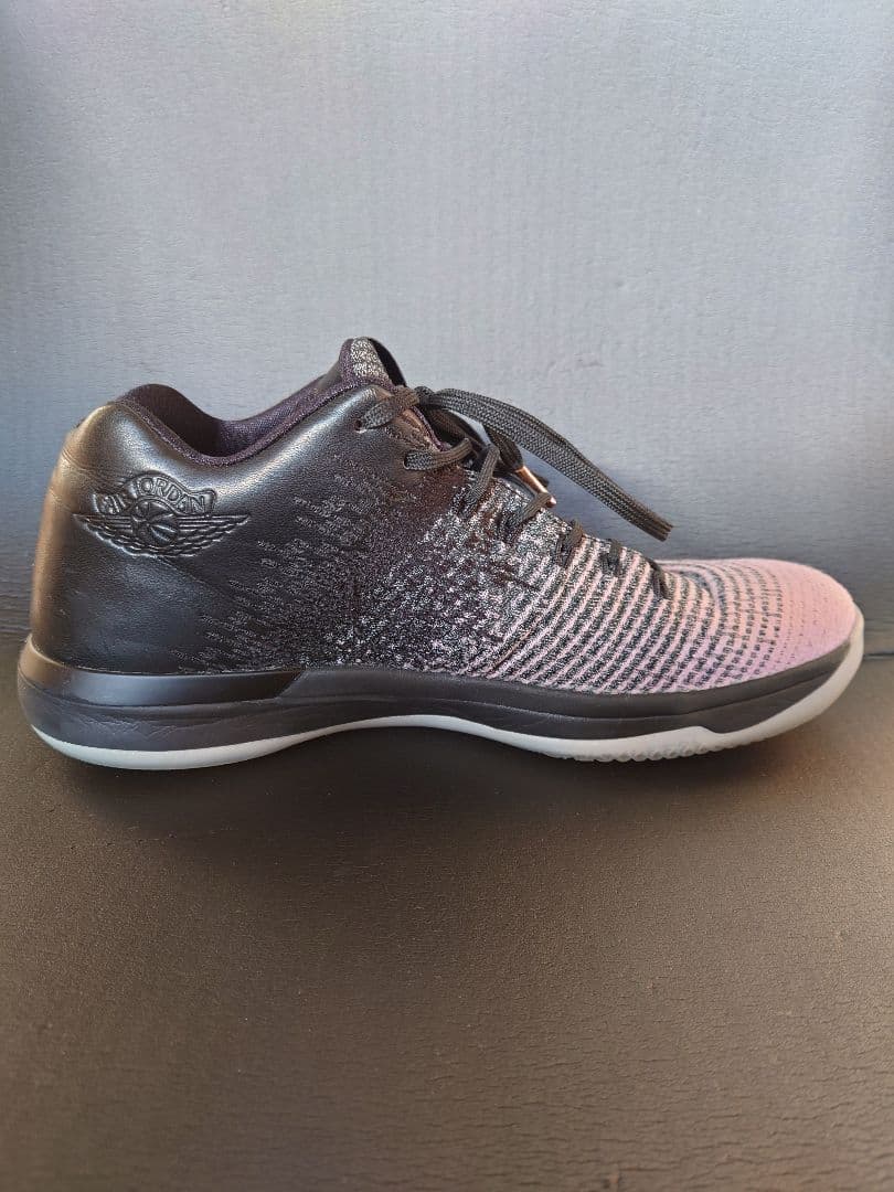 シューズ(男性用) JORDAN 31 LOW