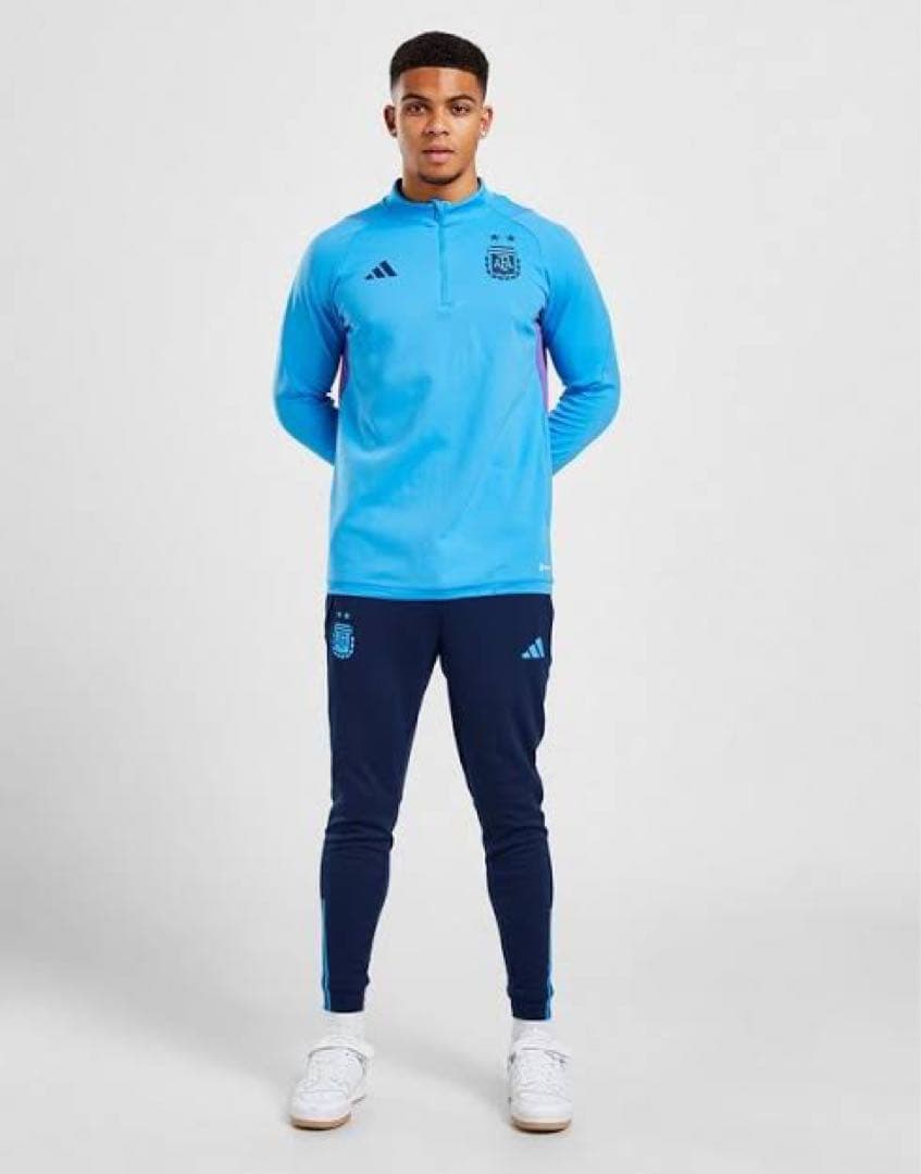 アディダス　アルゼンチン代表　トレーニングジャージ