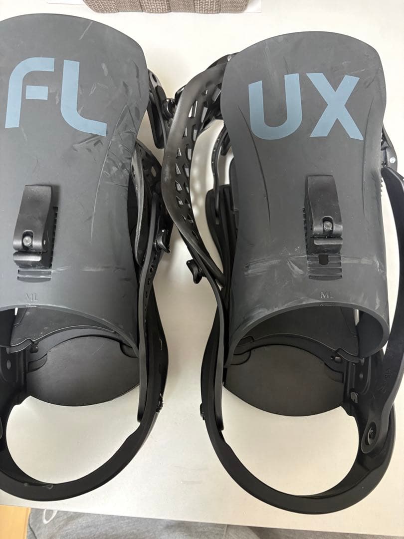 早く売りたいですFLUX スノーボード ビンディング ブラックM