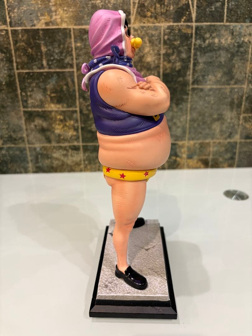 国内発送 ワンピース フィギュア セニョールピンク ドンキホーテファミリーPOP