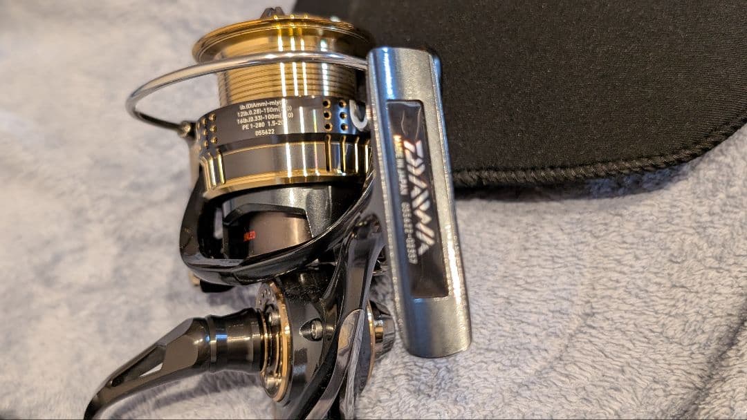 DAIWA　15 イグジスト　3012H ダイワ　サクラマス　シーバス