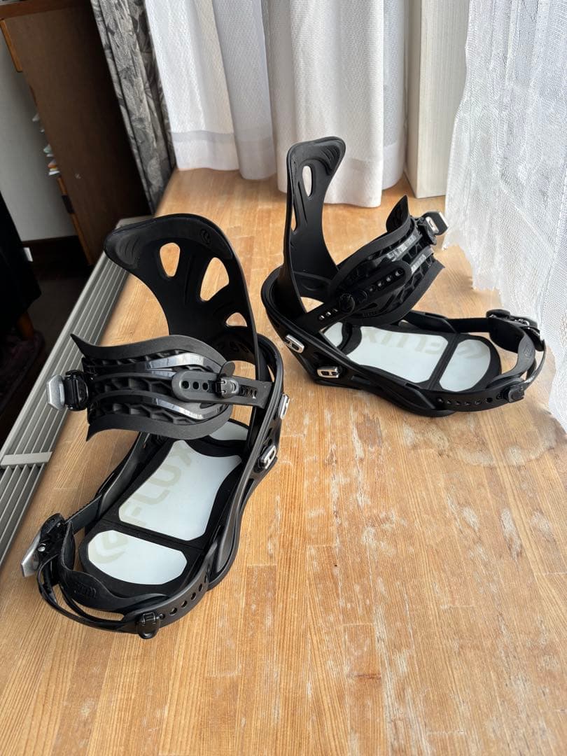 フラックス　FLUX GS ブラック スノーボードビンディング