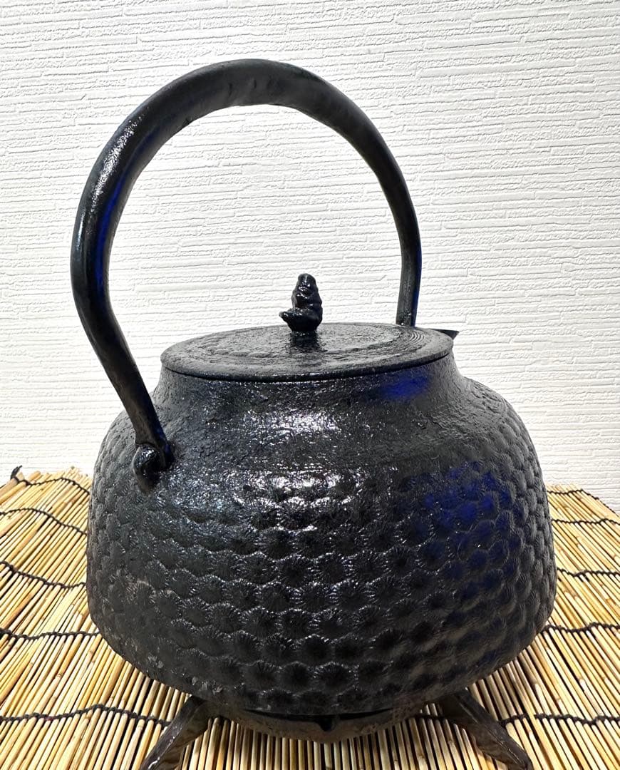 未使用品　南部光栄堂造　２８型　超大型鉄瓶　南部鉄瓶　南部鉄器　調理器具　鉄瓶