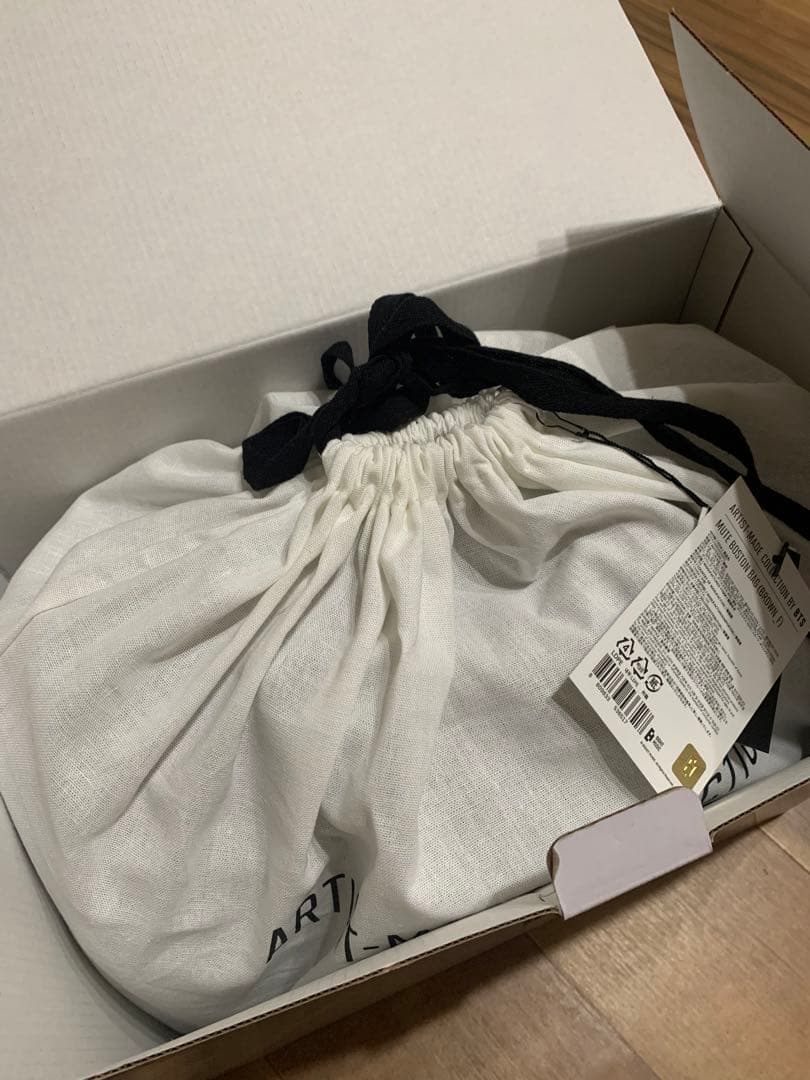 BTS V ボストン　バッグ & ブローチFlower  セット　フラワー