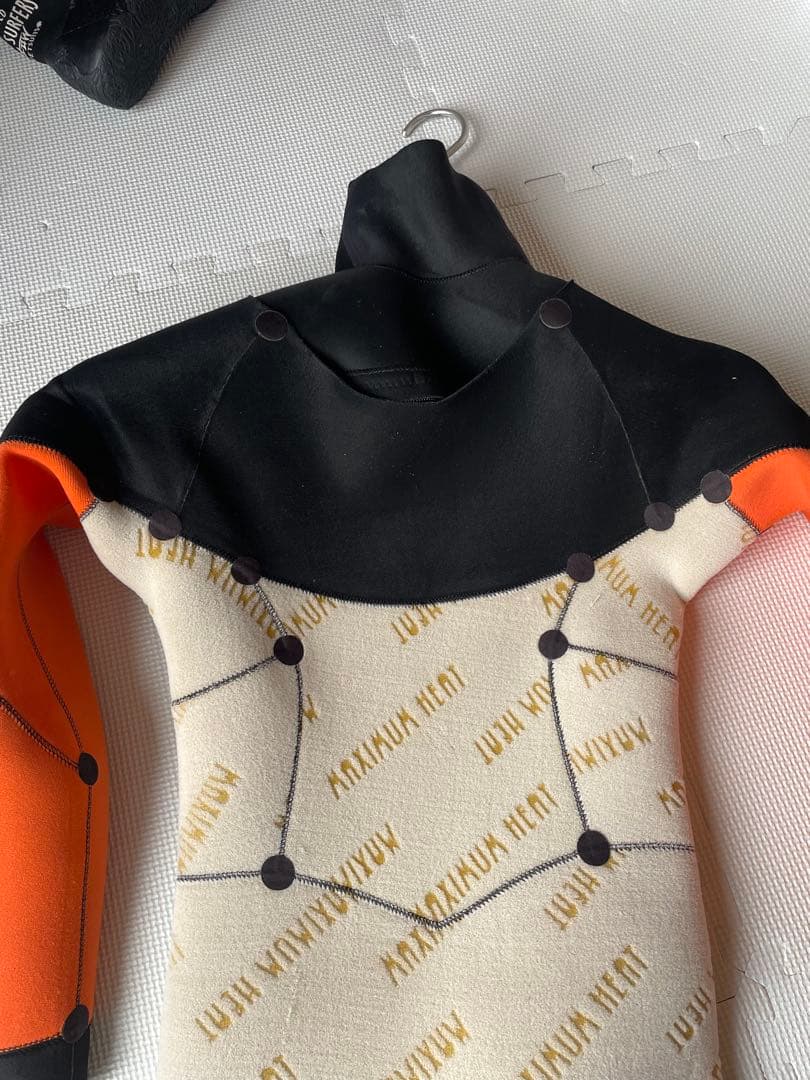 Fellow フルスーツ MLサイズ