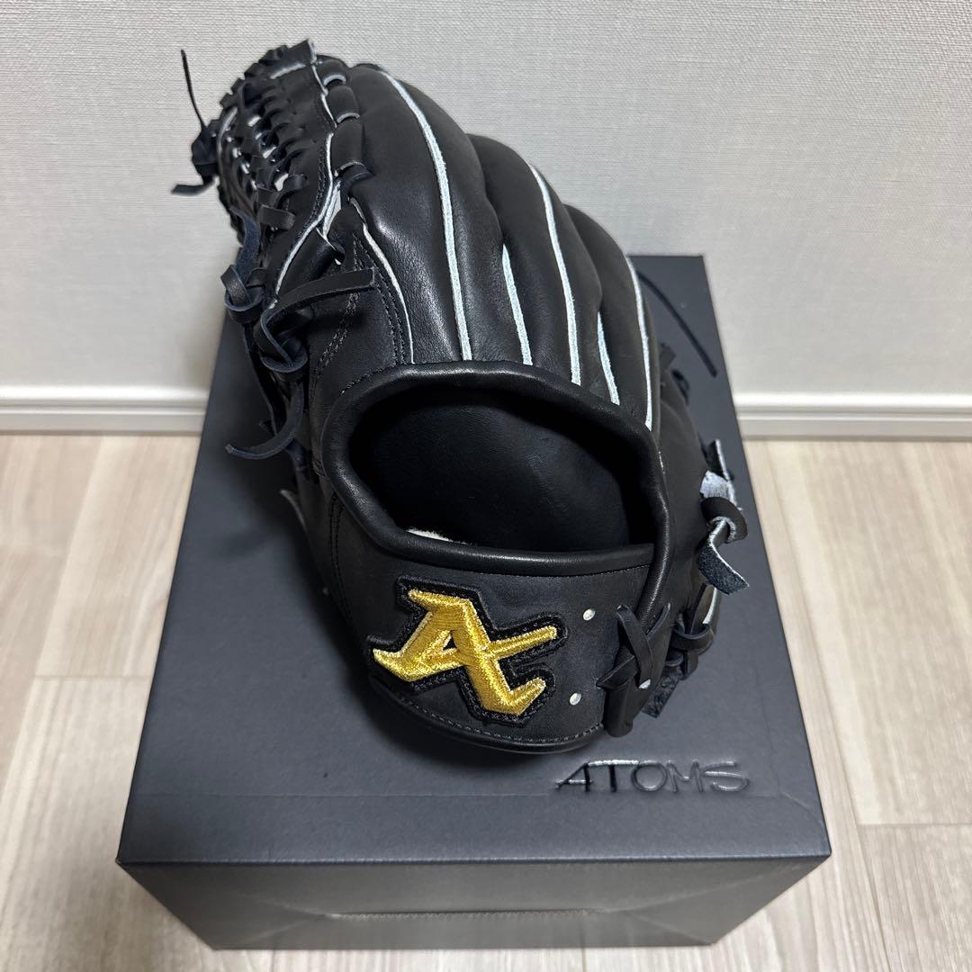 美品　ATOMS 硬式野球グローブ 左投げ　黒