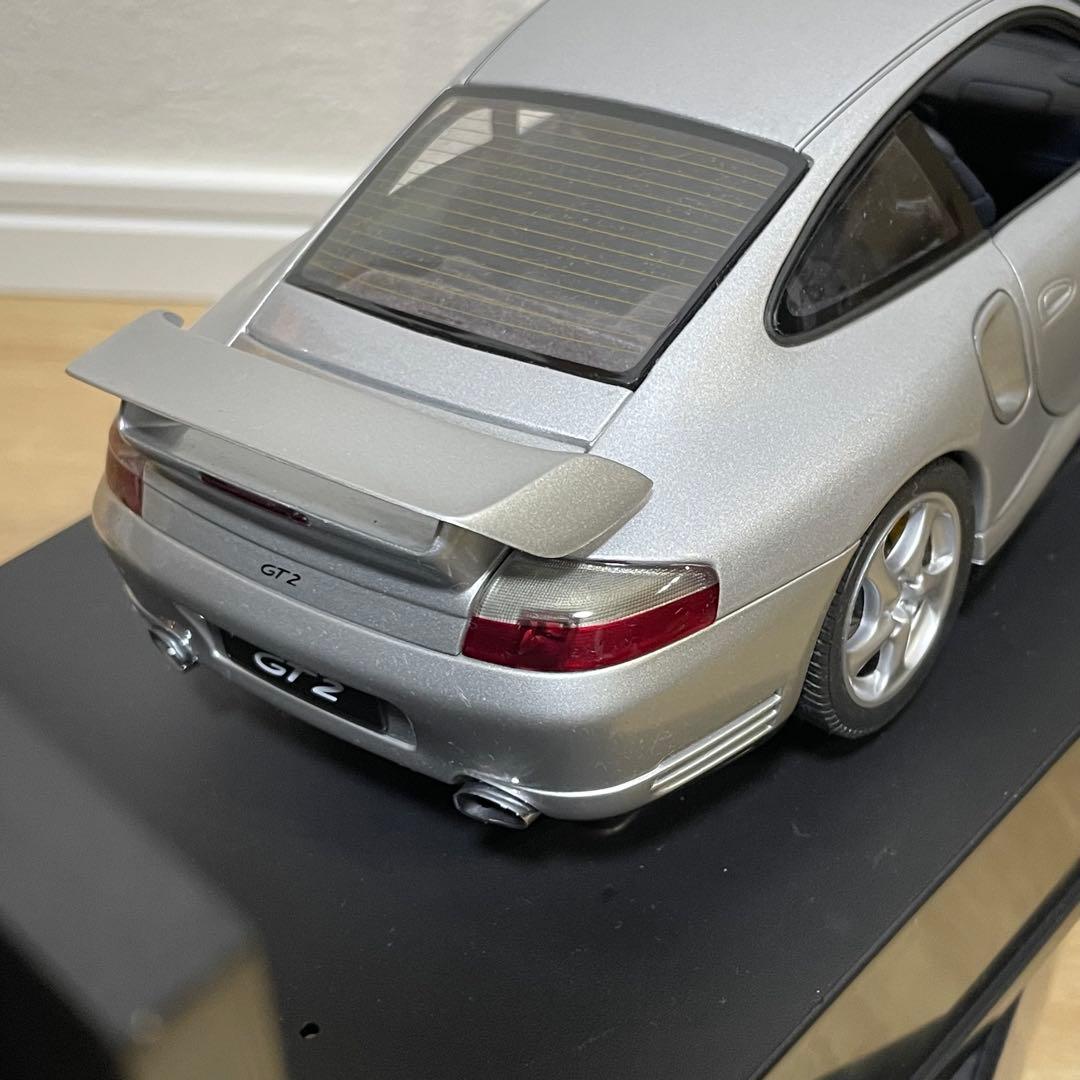 オートアート 1/18 Porsche 911 GT2 シルバー