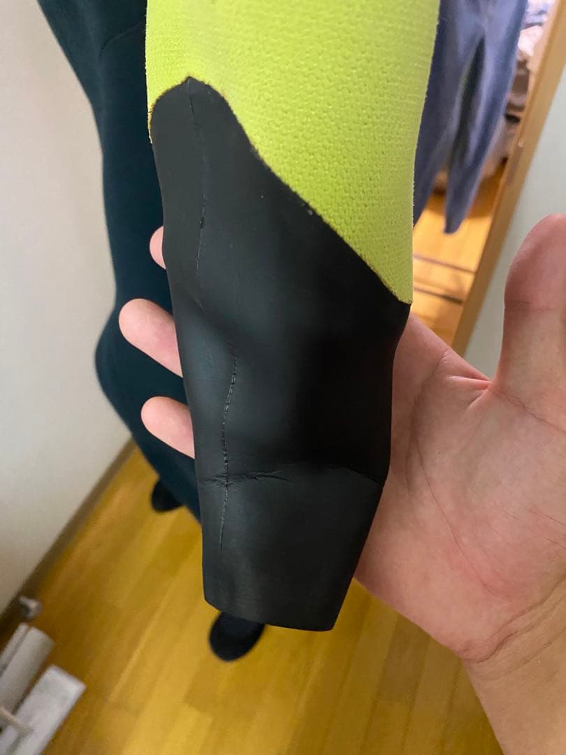 ［10月28日まで値下げ］（真冬用）BWETドライスーツ（ブーツ一体型）