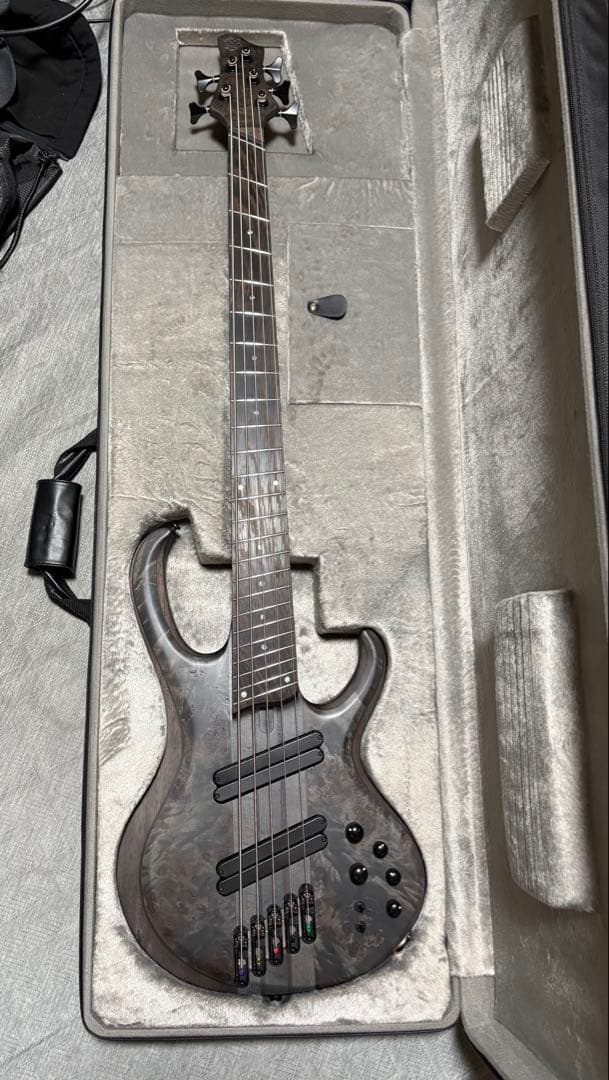 ベース Ibanez BTB805ms