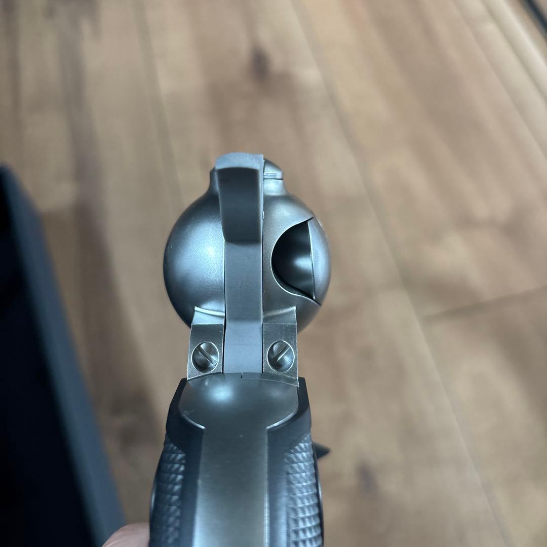 東京マルイ　SAA.45 アーティラリー　シルバー