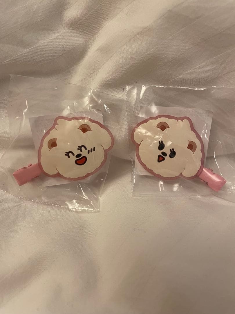 TXT プルバトゥ バムグッ　ヘアクリップ カプセルトイ　ボムギュ