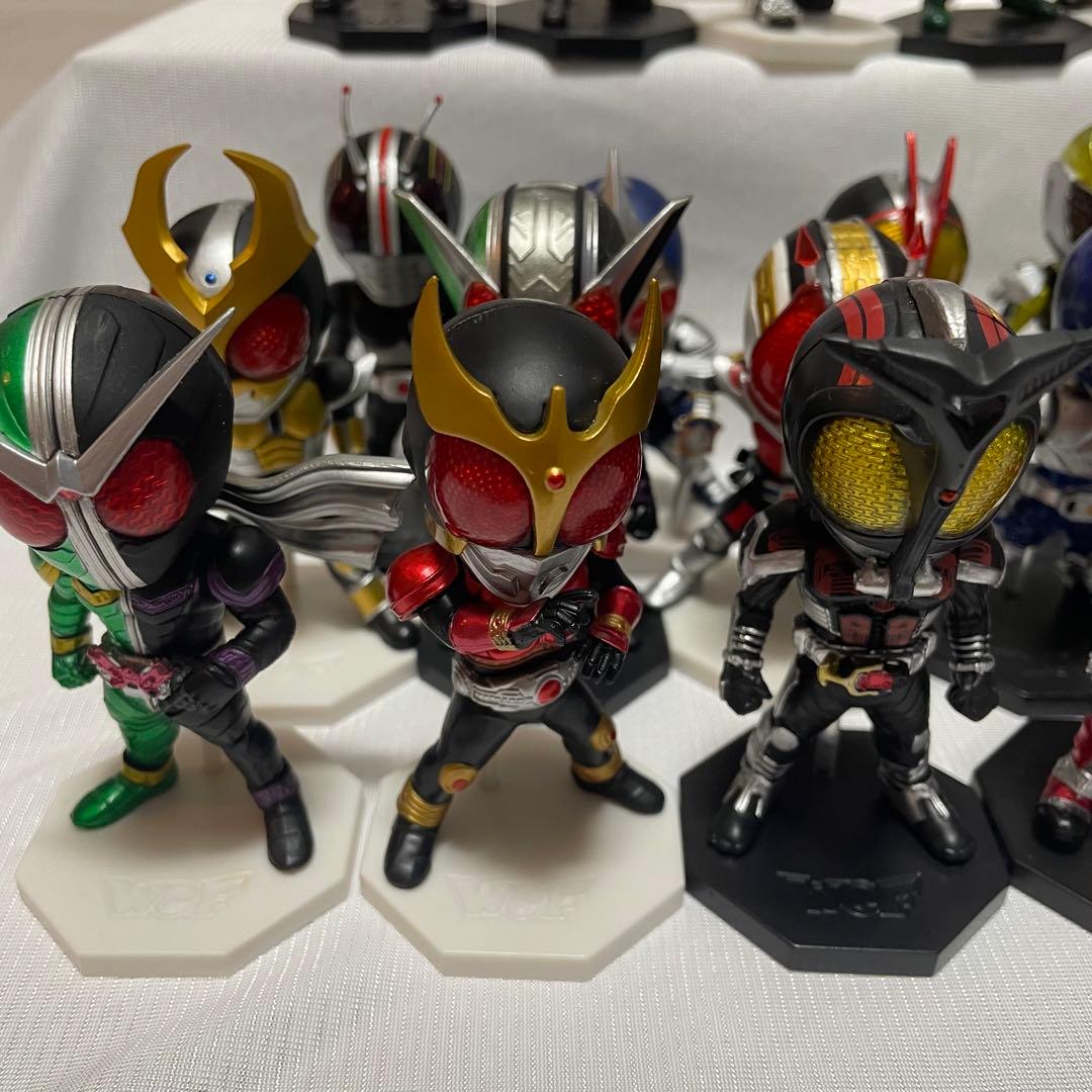 仮面ライダーワールドコレクタブル　24体