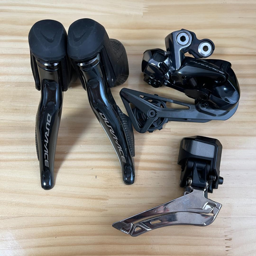 Shimano Dura-Ace R9100 Di2 コンポーネントセット