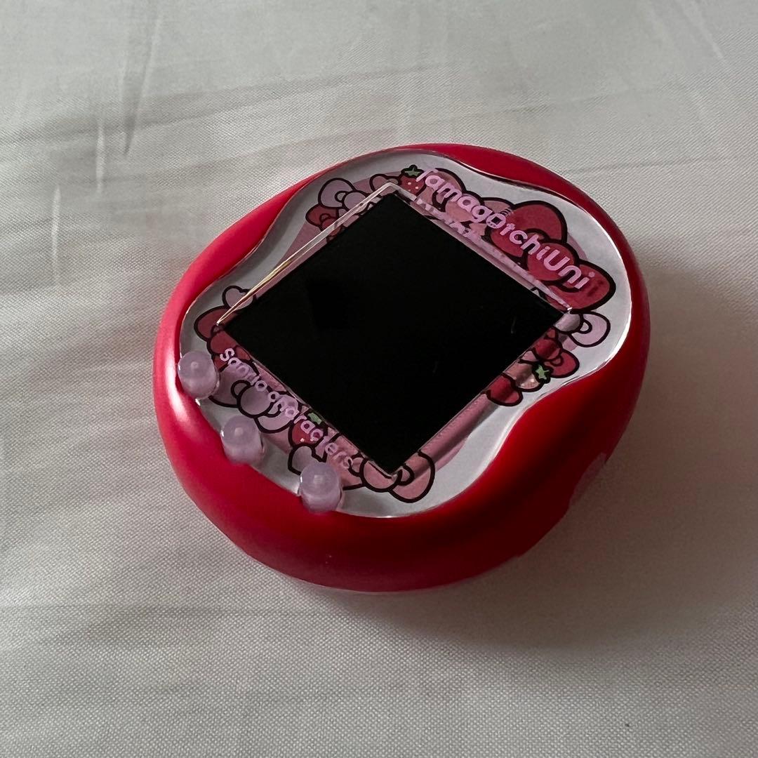 たまごっちユニ　サンリオ　キティ