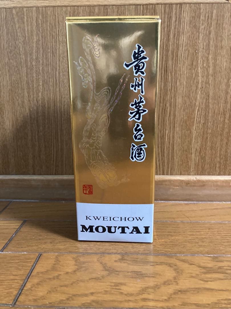 貴州茅台酒 MOUTAI マオタイ　500ml 53%
