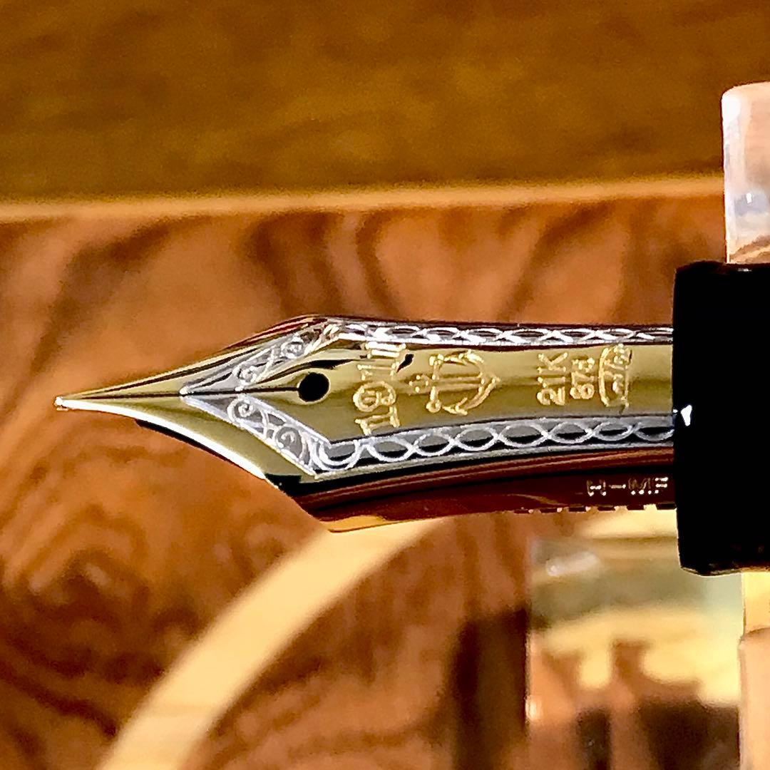 ☆新品未使用☆至高の万年筆セーラープロフェッショナルギア21K(H-MF)