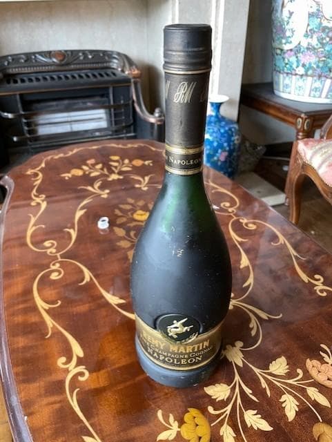 ブランデー REMY MARTIN NAPOLEON 750ml
