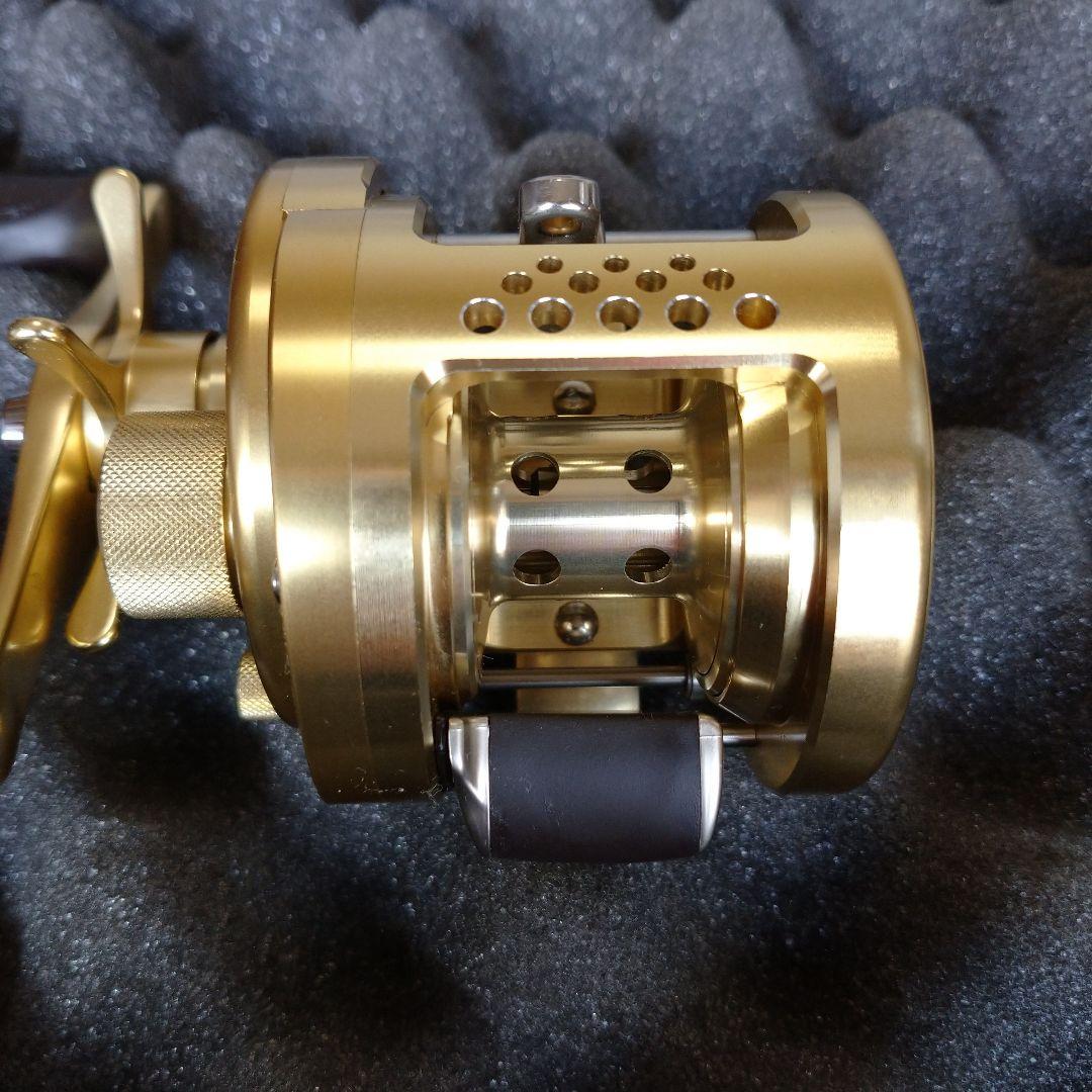 初代 カルカッタコンクエスト201 左巻き 極美品 カルコン201 シマノ