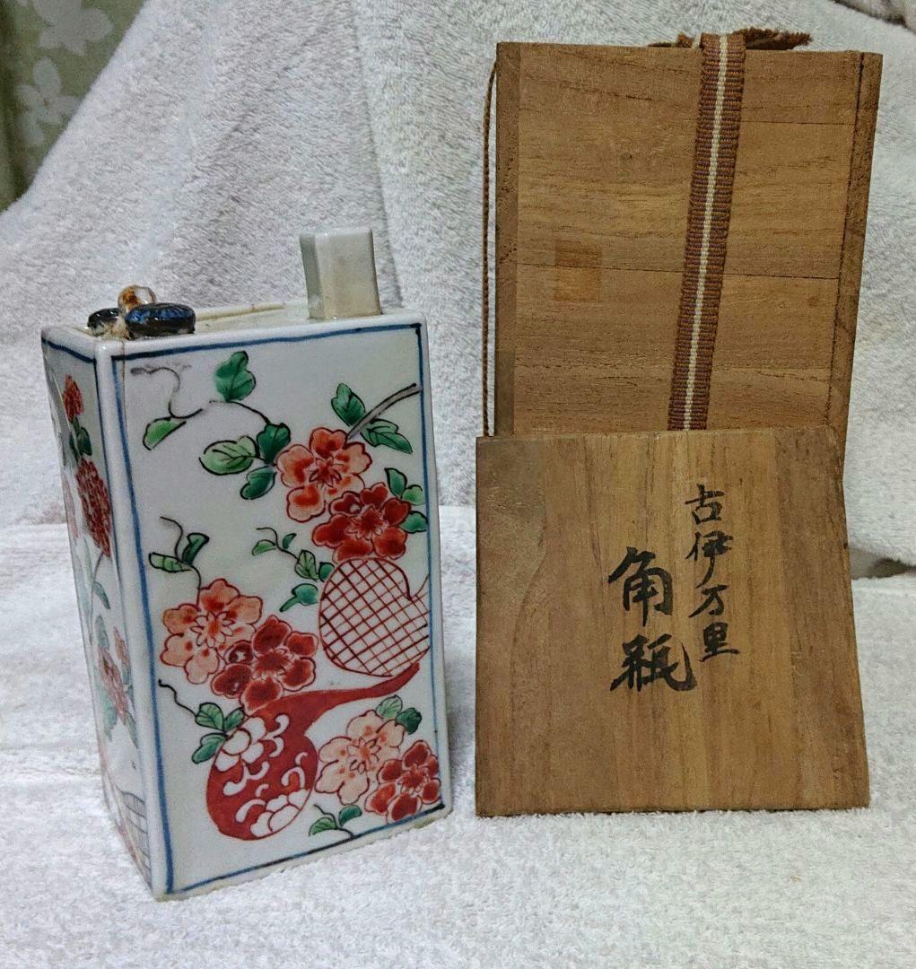 古伊万里角瓶 木製箱付きA444