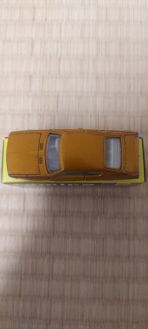 黒箱トミカNo.30 三菱ギャランGTO(香港製)