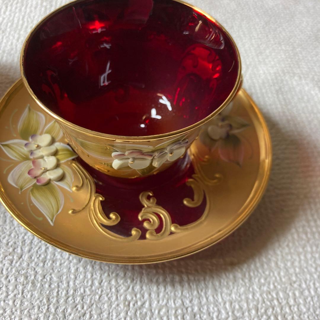 ベネチアングラス　赤と金の花柄ティーセット