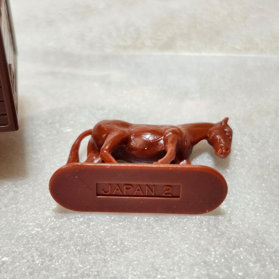 199.日本製トミカ フォード キャトル トラック クリアケース入り