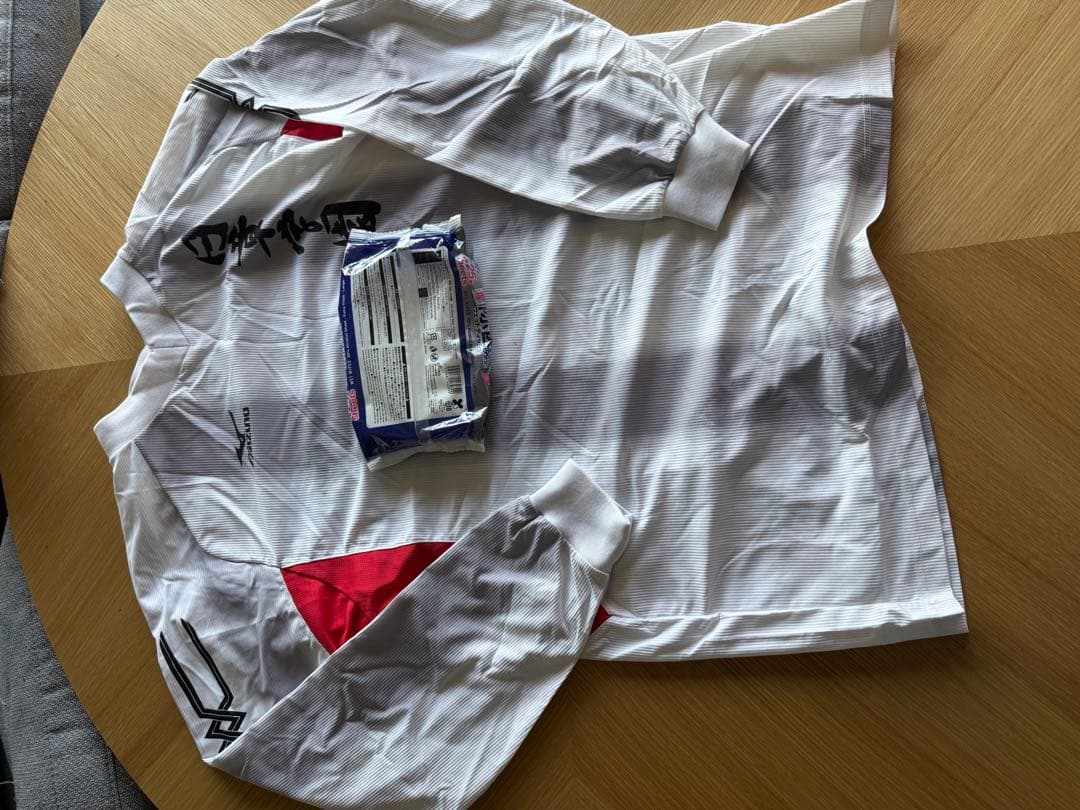 日章学園高校サッカー部　ユニフォームフルセット赤白