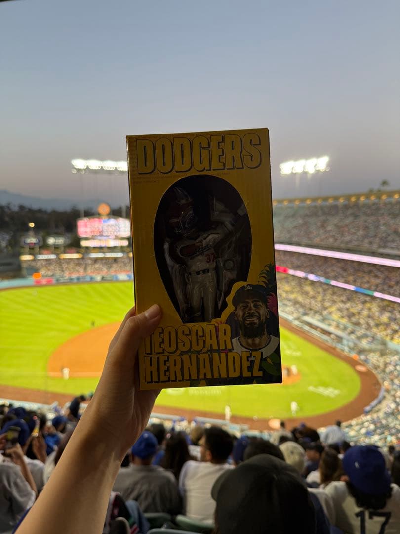 未開封　ドジャース テオスカー・エルナンデス フィギュア