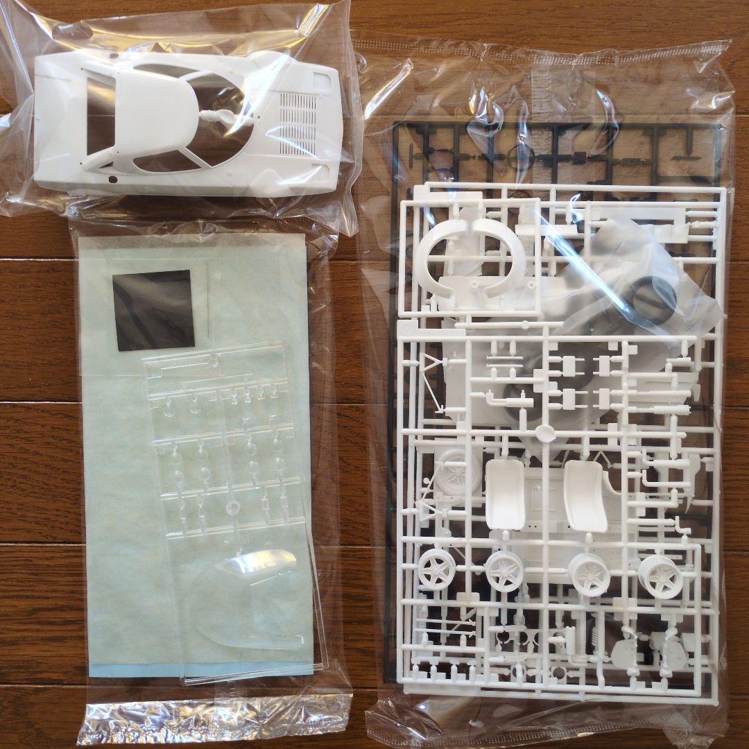 ハセガワ 1/24 ランチア ストラトス ＆トヨタ カローラ ＆ パーツ＆クサラ