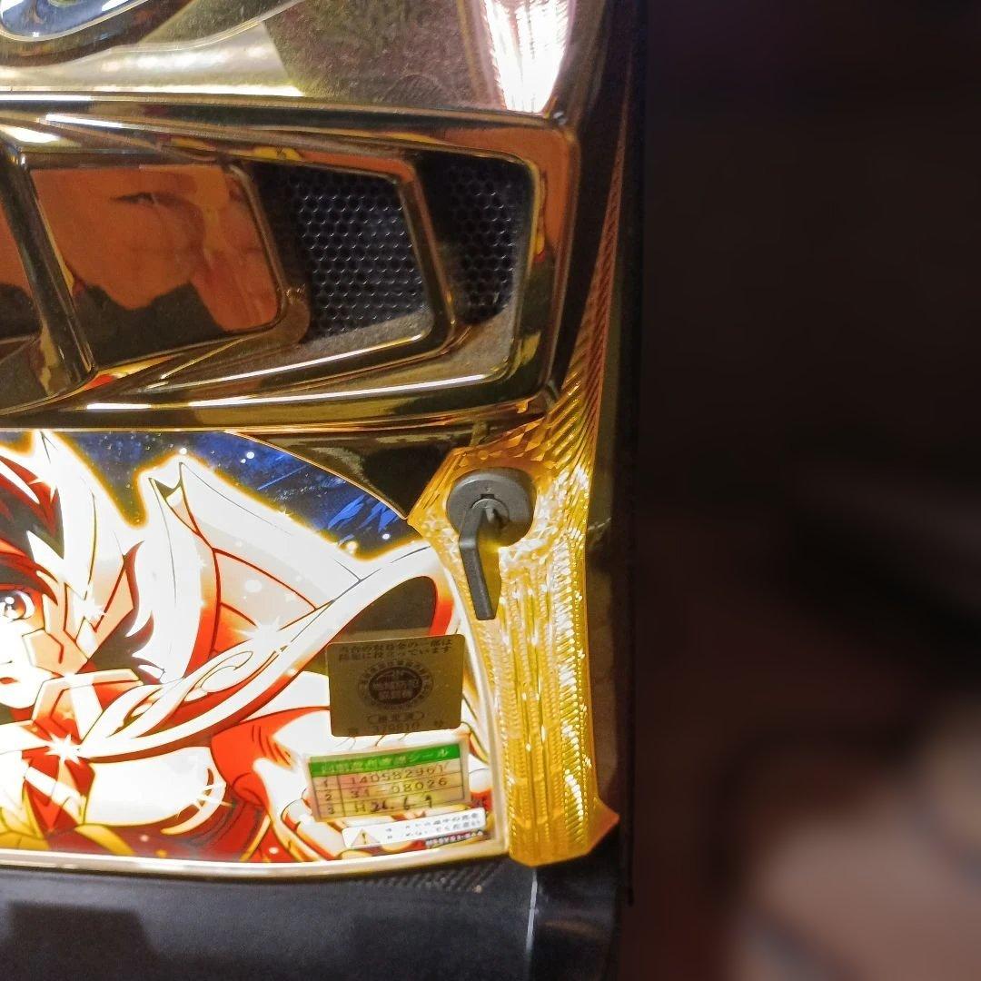 パチスロ　実機　聖闘士星矢　黄金激闘編　メダル使用