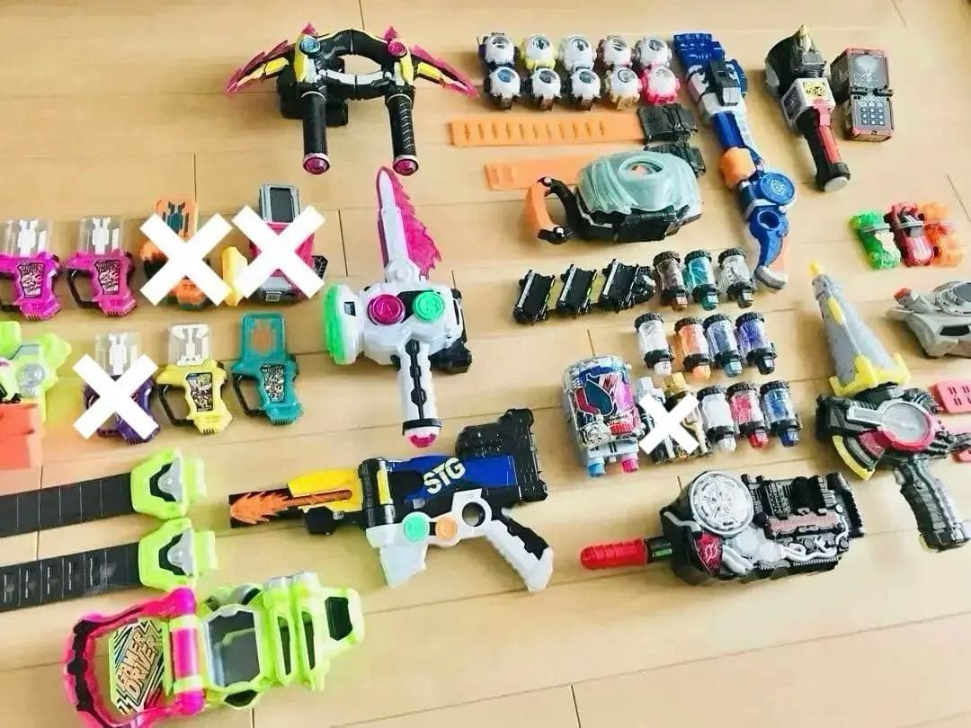 仮面ライダー　変身ベルト　なりきりグッズ　バラ売り可　その他色々　特撮ヒーロー