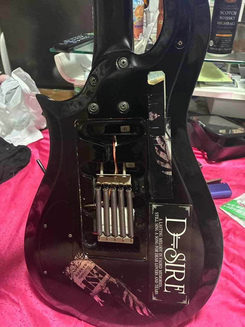 LUNA SEA SUGIZOモデル EDWARDS ES-100PR