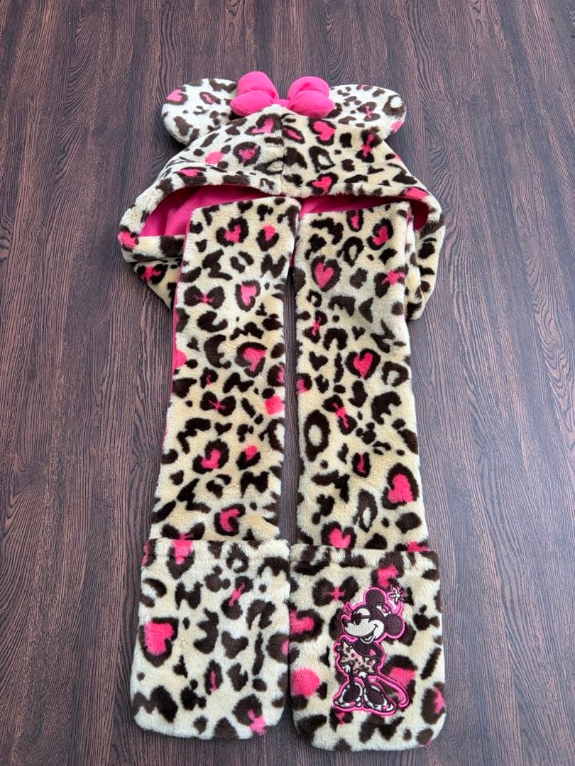 ディズニー　ミニー　ヒョウ柄マフラー　ファンキャップ