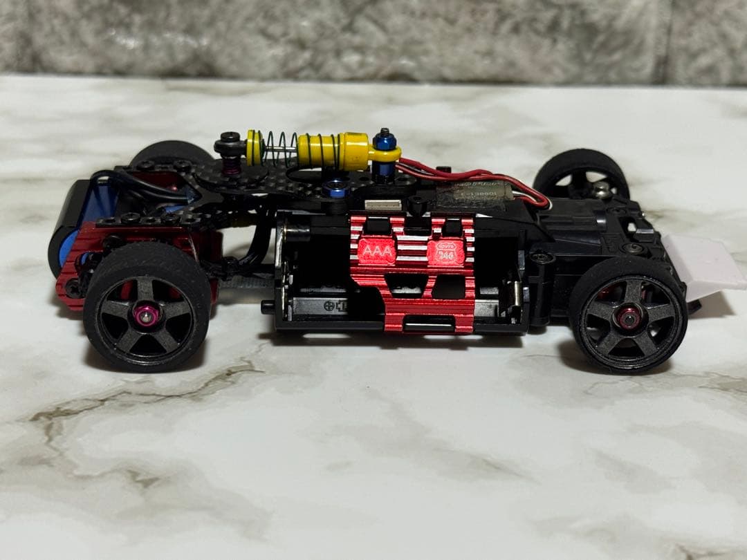 京商　ミニッツ　MR-03 シャーシ(限定パーツ有) ＋　JKB86 ボディ