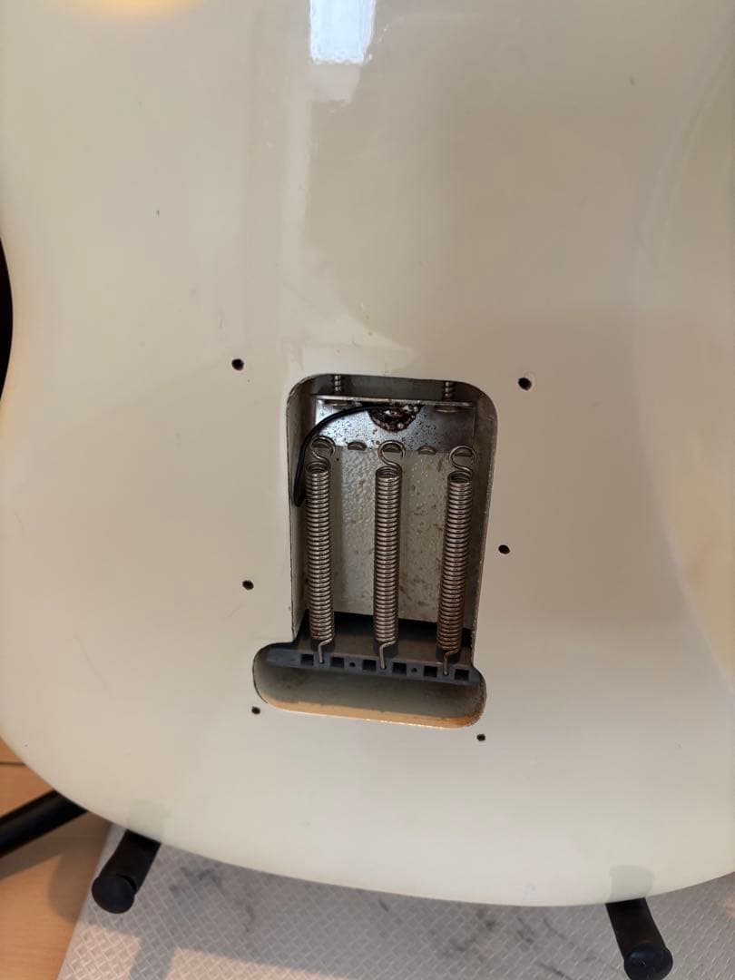 YAMAHA SE203 アイボリー　ストラトタイプ