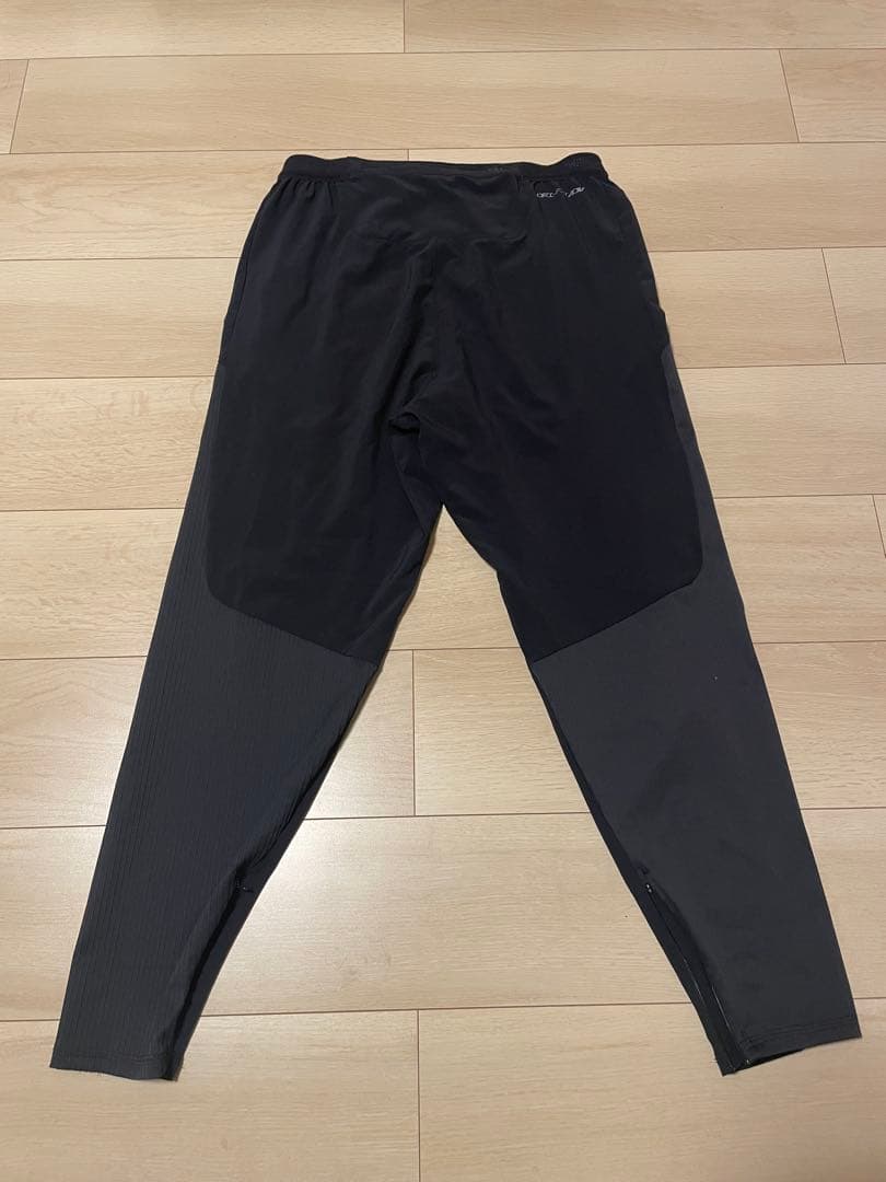 NIKE エアロスイフト　ランニングパンツ　M