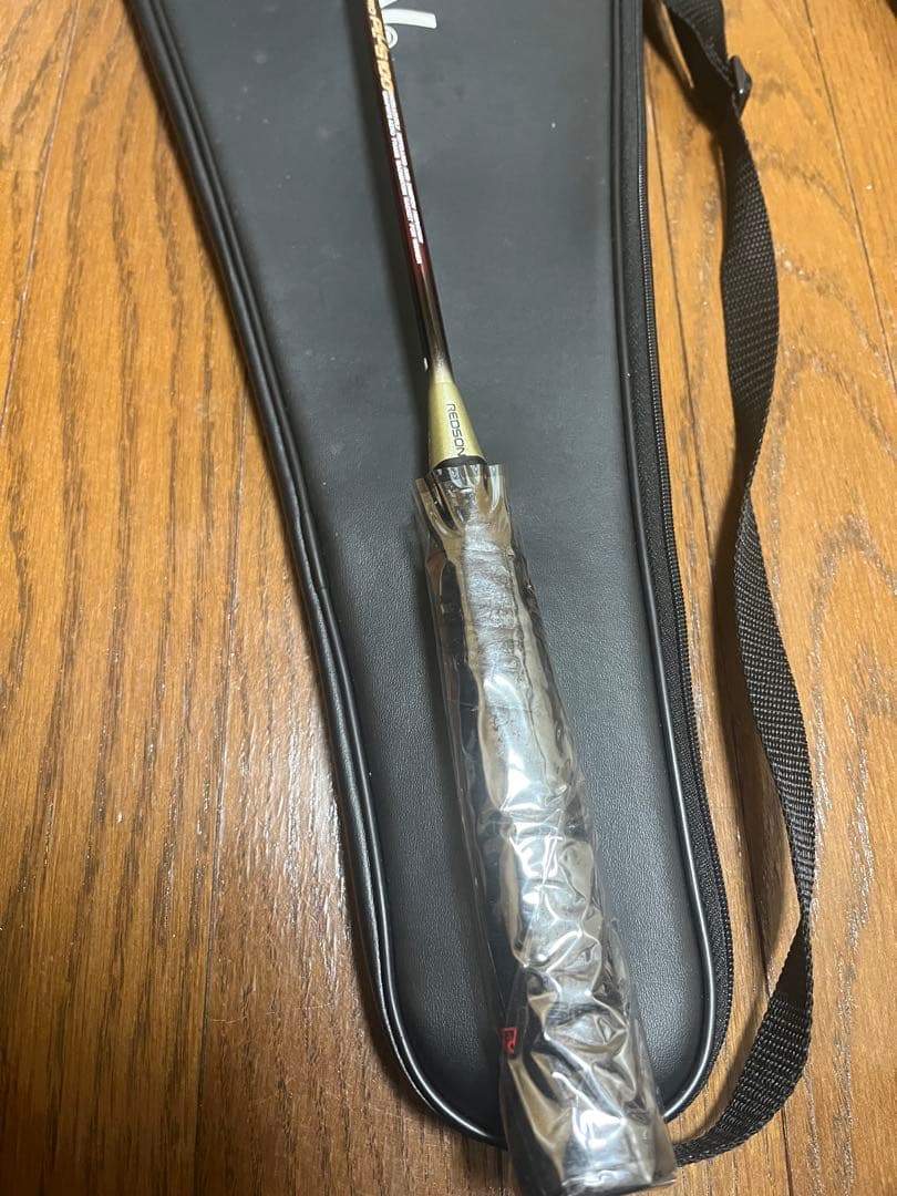 REDSON AEROPLUS バドミントンラケットまとめ売り4本