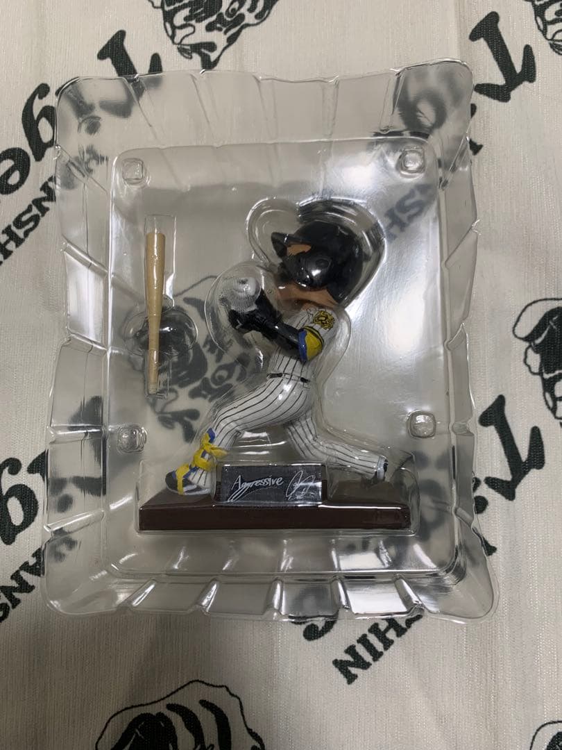 ボブルヘッドフィギュア 2025 阪神タイガース　才木　森下　佐藤　3個セット