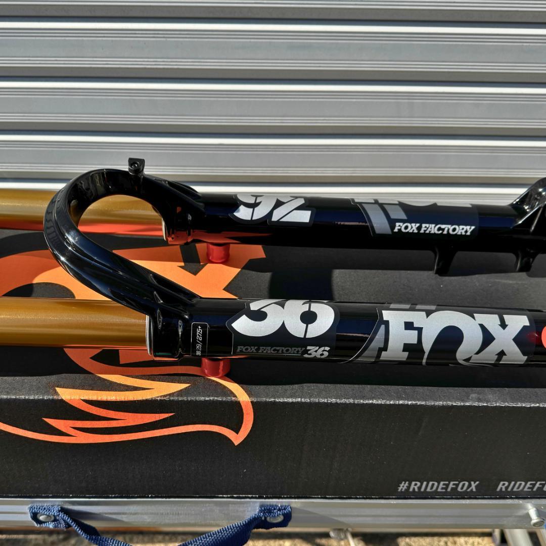 パーツ FOX FACTORY 36 FLOAT 29 160MM GRIP 2