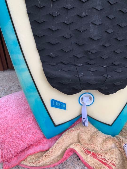 ローカルモーション　サーフボード　フィッシュ　ツイン