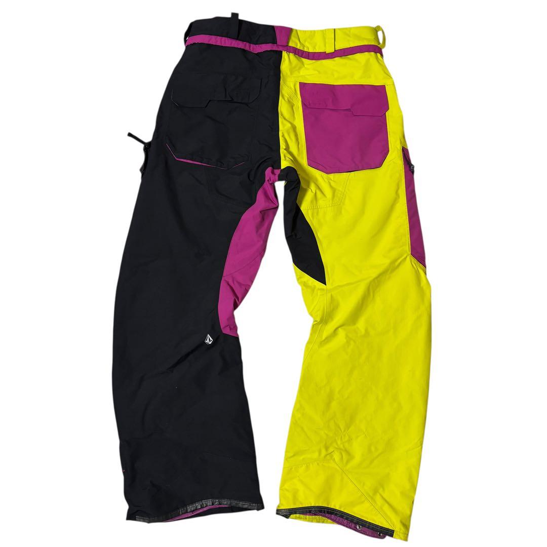 VOLCOM ボルコム　スノーボードウェア　ゴアテックス　GORE-TEX M