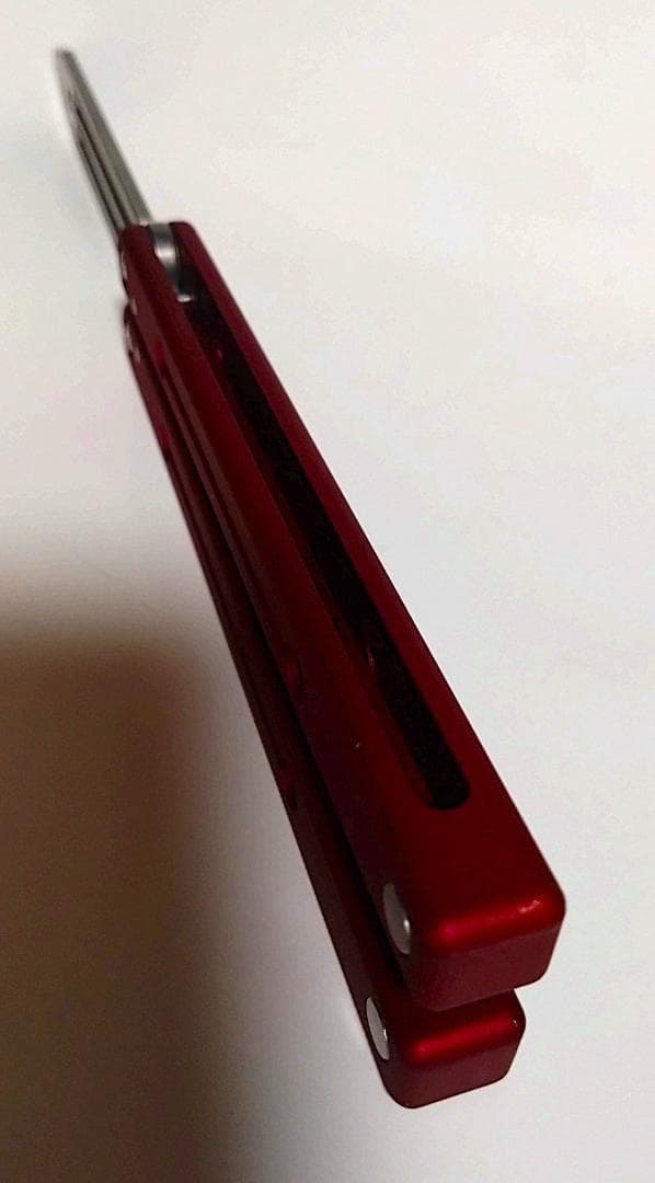 スクイッドトレーナーV4　バタフライナイフ　トレーナー