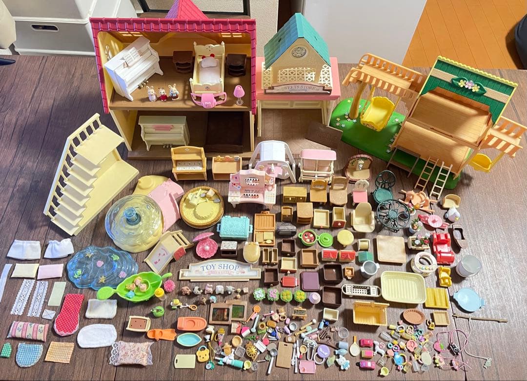 シルバニア　ぶどうの森のおうち　家具・小物まとめ売り約300個