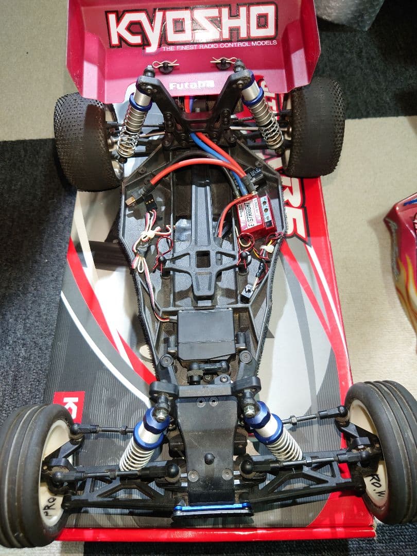 京商アルティマRB5、プロポ、充電器セット